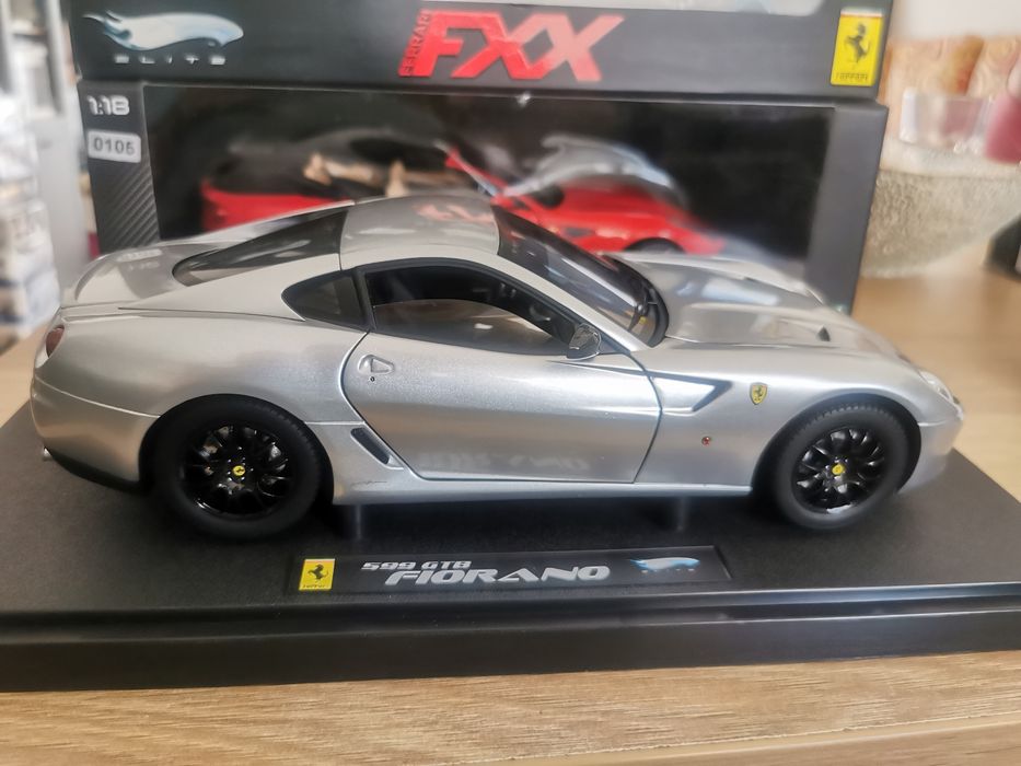 Ferrari 599GTB Hotwheels Elite 1:18