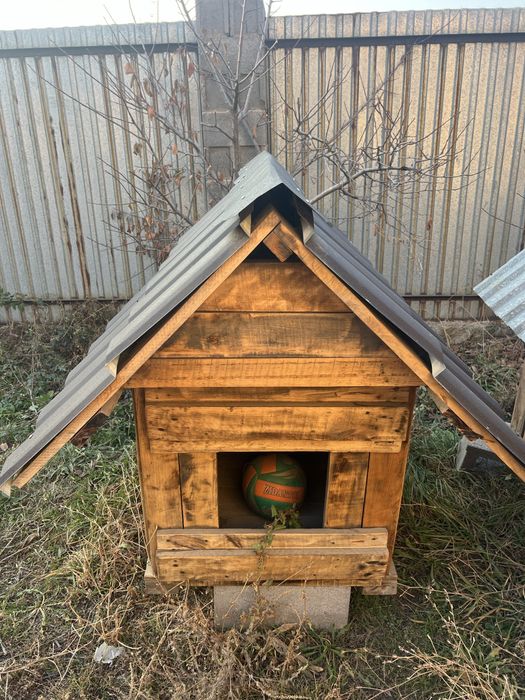 Будки для средних собак