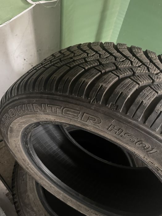 Продавам гуми 215/55/16 Eurowinter
