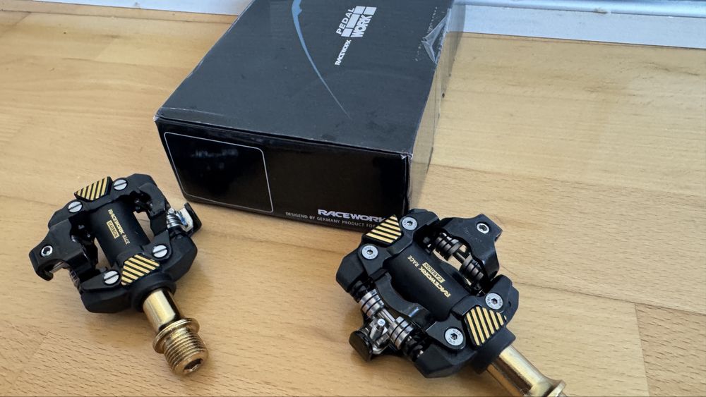 Pedale carbon spd NOI clipless cu adaptor mtb bicicleta gravel sosea