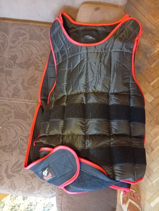 Жилетка с тежести