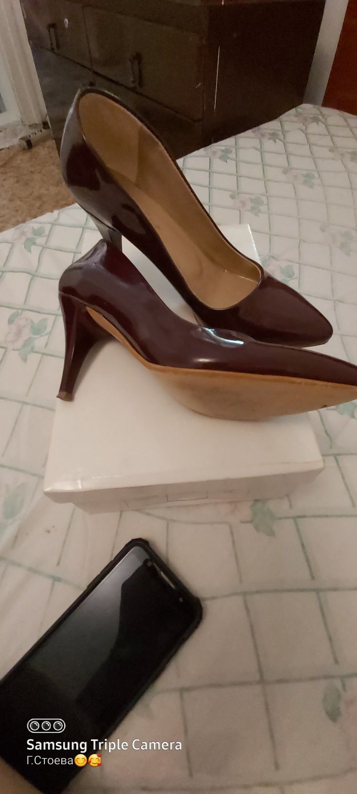 Дамски обувки цвят бордо