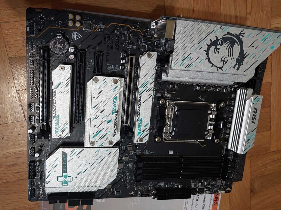 MSI X670E Gaming Plus Wi-Fi