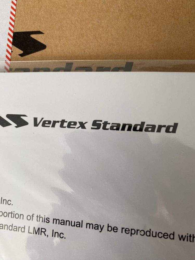 Рация vertex Standard viz series