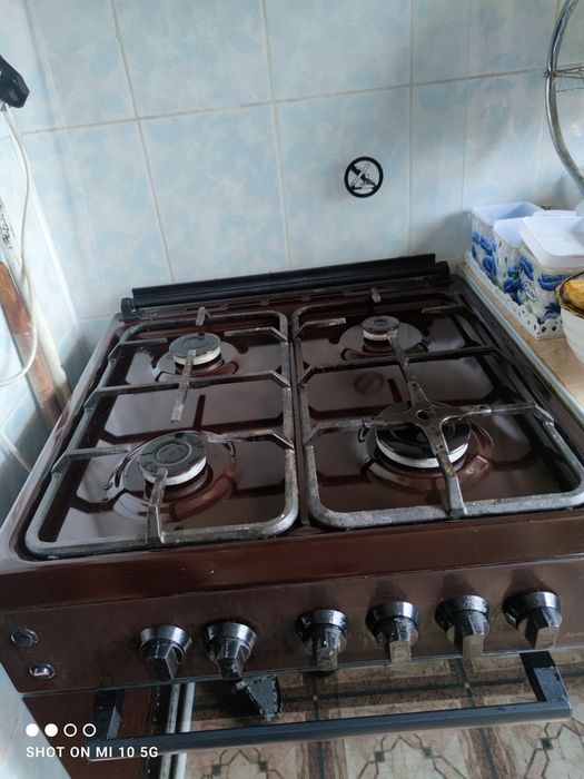 Газовая плита Artel