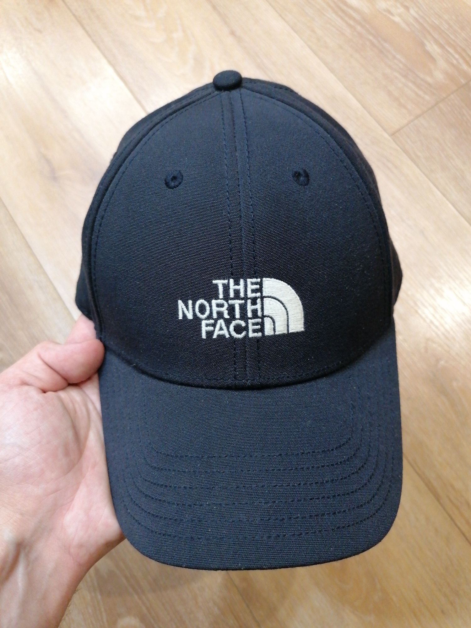 The north face шапки унисекс оригинален
