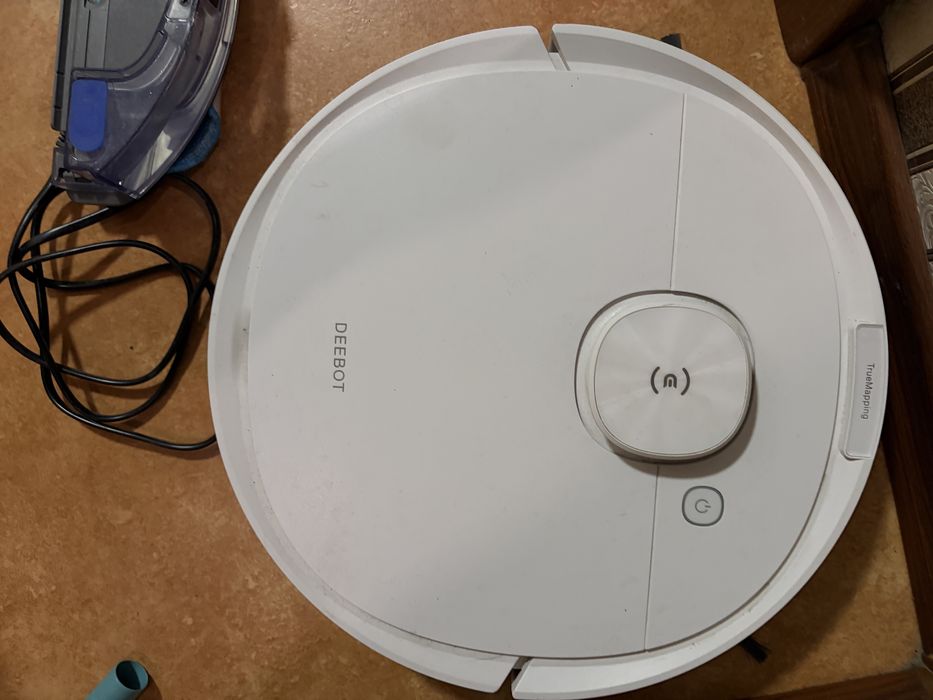 продам робот пылесос