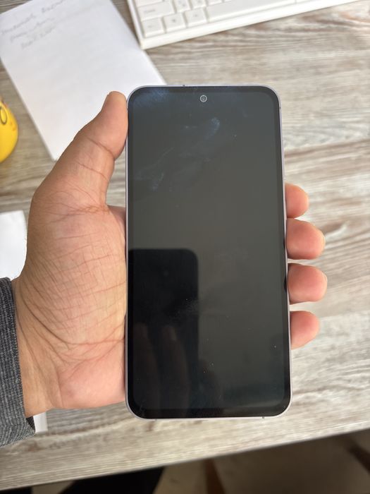 Samsung 23 fe yangi xolatda