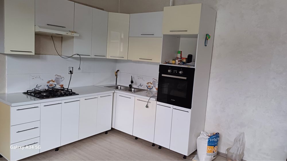 Продам кухонный гарнитур