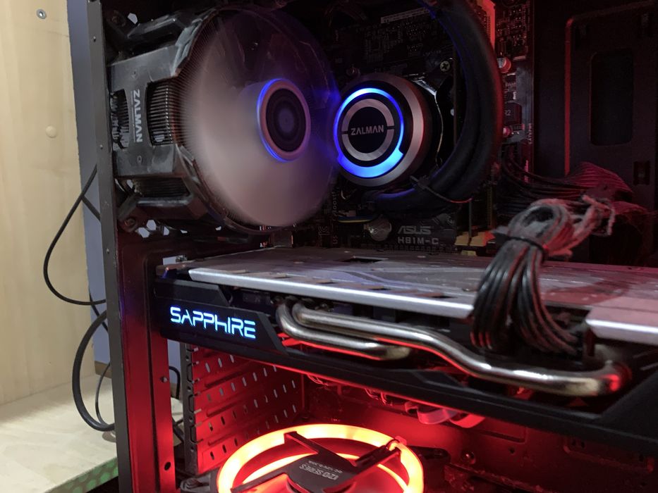 Настолен компютар