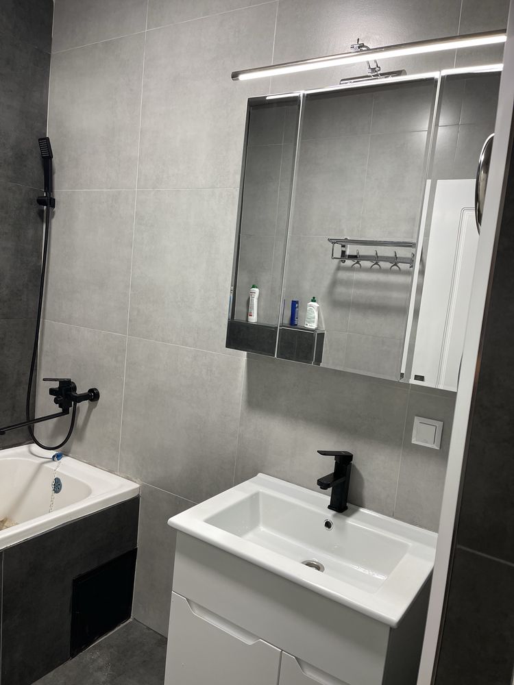 Sotiladi. Oqtepa Sohil boyi 3xona 75m2