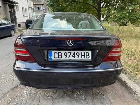 Mercedes Benz 220