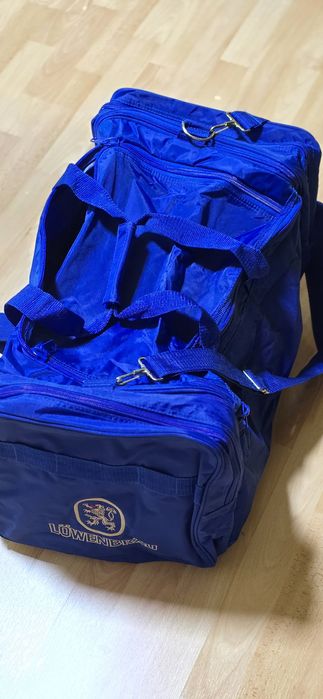 Geanta voiaj LÖWENBRÄU originală.