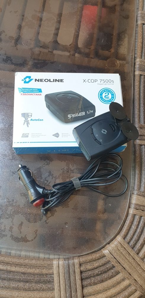 Продаётся антирадар NEOLINE X-COP 7500 S. Очень хорошем состояние.