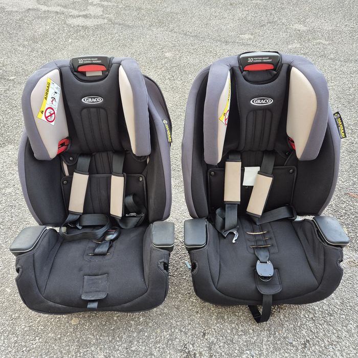 Столчета за кола.Два броя за малки деца.