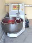Mikser 12.5 kg holati yahshi
