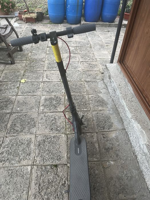 Продавам електрическа тротинетка xiomi electric 3 lite