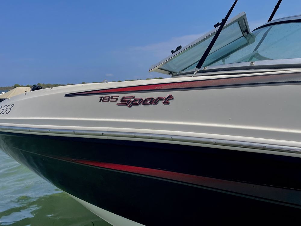 Лодка Sea Ray 185 sport