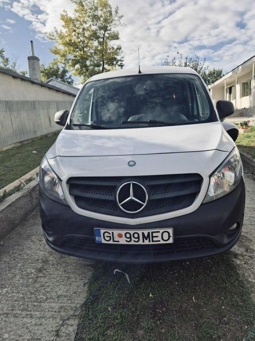Vând Mercedes Citan