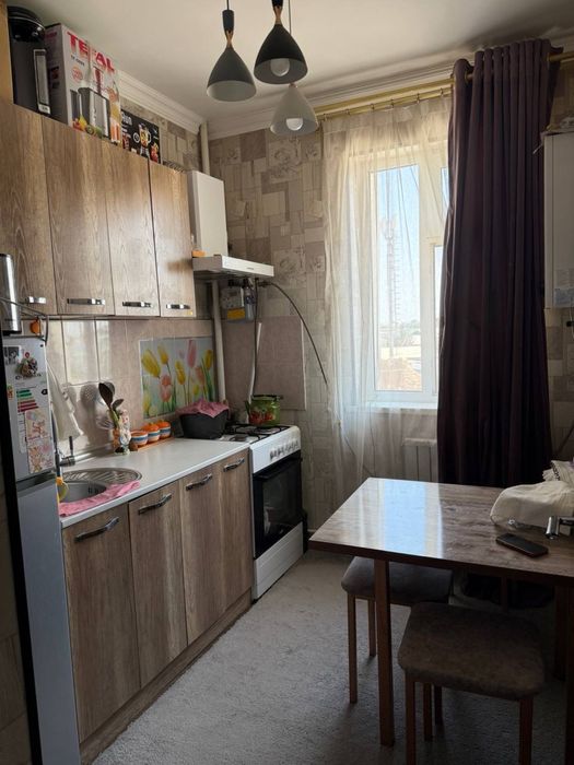 Уй сотилади 2 хона!!!