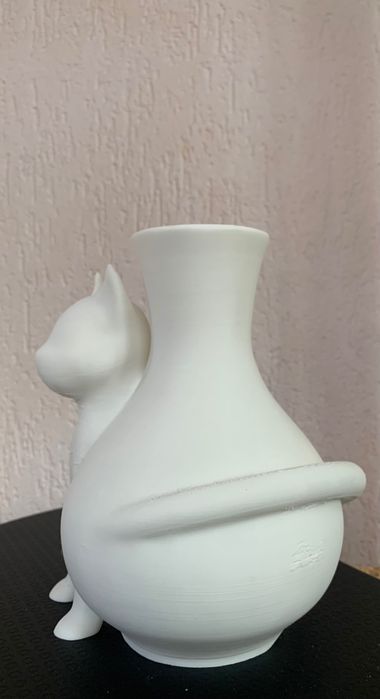 Vază albă 3D - design unic, se pot realiza si alte modele la comanda!