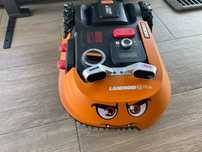 Robot tuns iarba Worx Landroid M500 Plus (WR165E) + accesorii