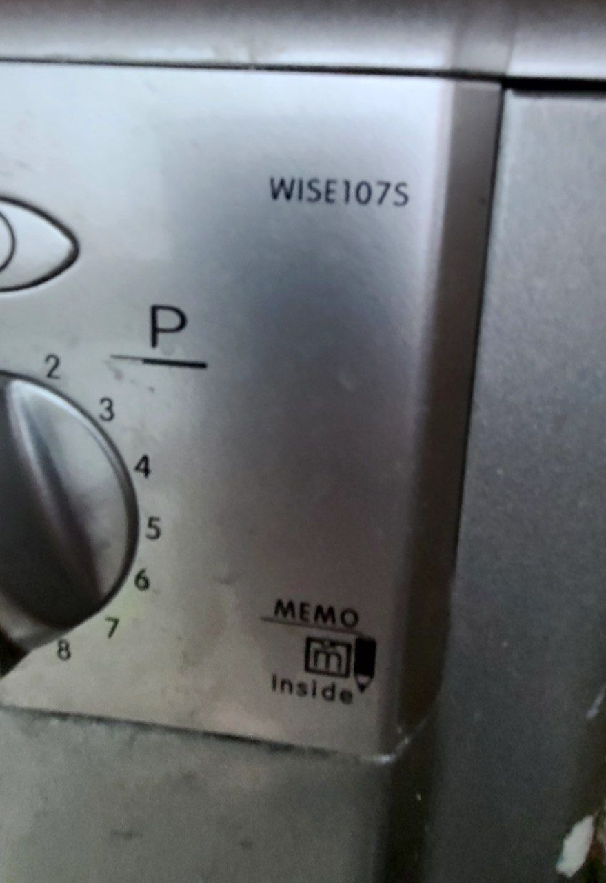 Стиральная машина INDESIT WISE 107 S
INDESIT WISE 107 S