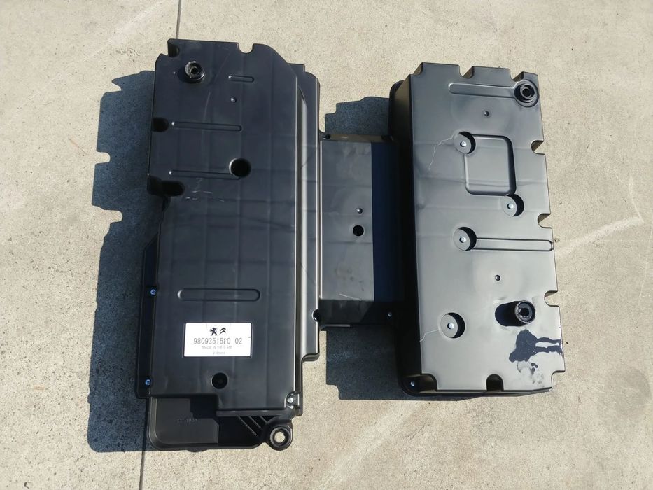 subwoofer auto focal  peugeot 5008 2 2019 9809351580