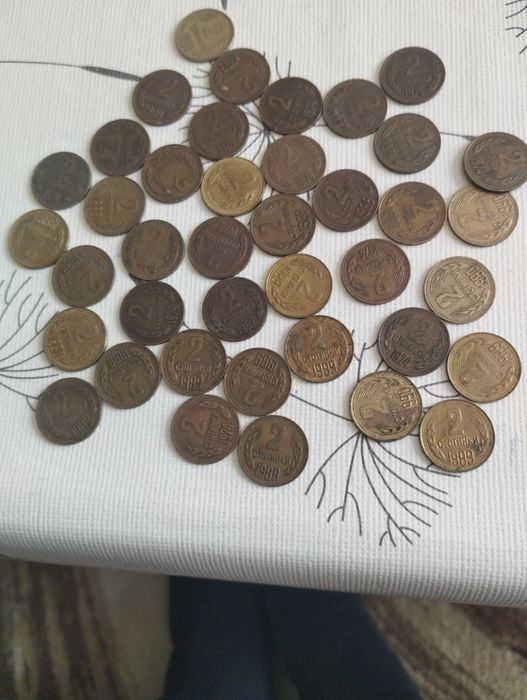 Стари български монети