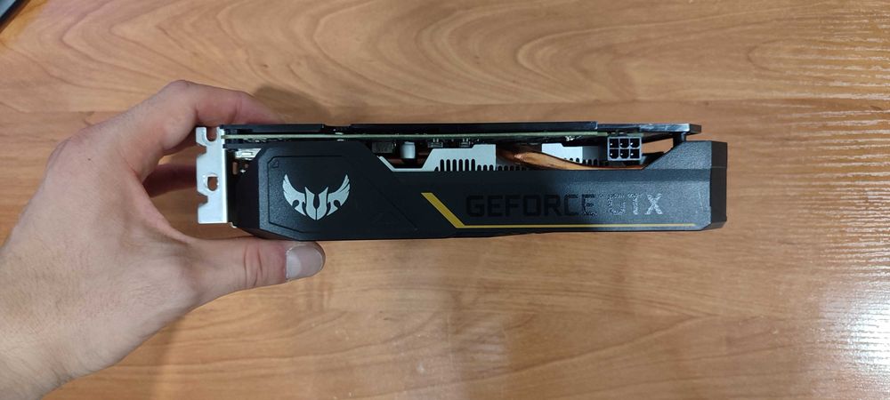 Продам видеокарту ASUS TUF Gaming GeForce GTX 1650 OC [4 ГБ, GDDR6]