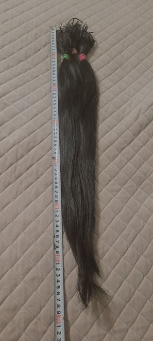 Продаю волосы 150 гр примерно, 65 см