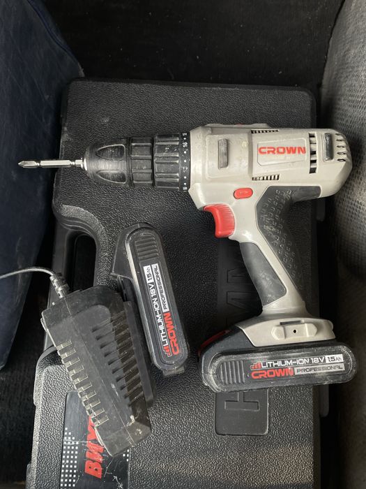 Продаю шуруповёрт и перфоратор.