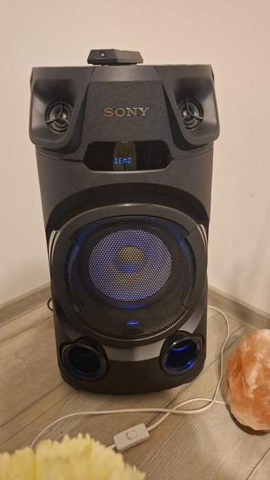 Sony.                                   .