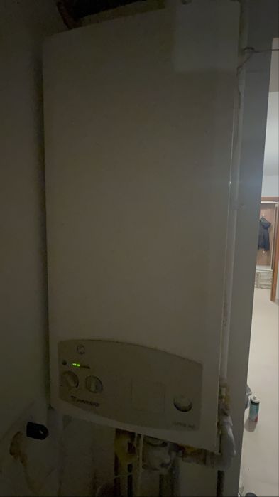 Centrala JUNKERS pe gaz!