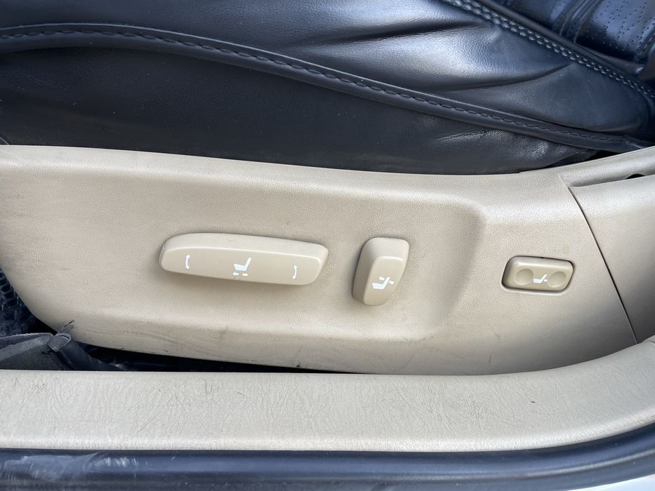 Продаётся Lexus GS300