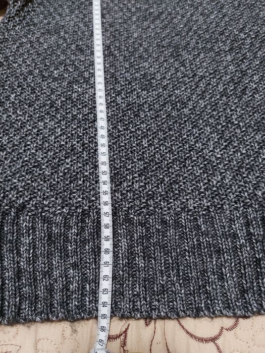 Pulover subtire Chaps, culoare negru/alb, model picatele (M)