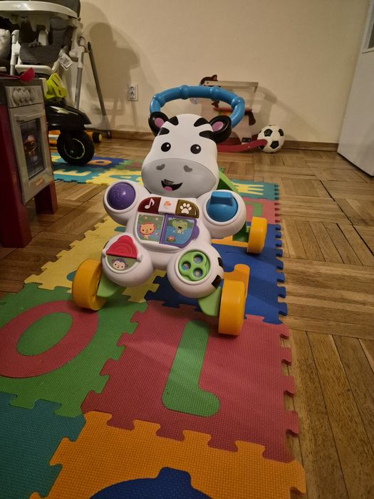 Проходилка зебра Fisher Price