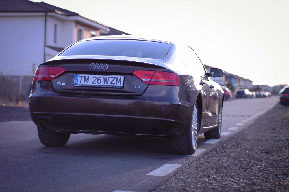 Audi A5 Sportback 2.0 TDI ,  155.800km.Distributie schimbata.Urgent