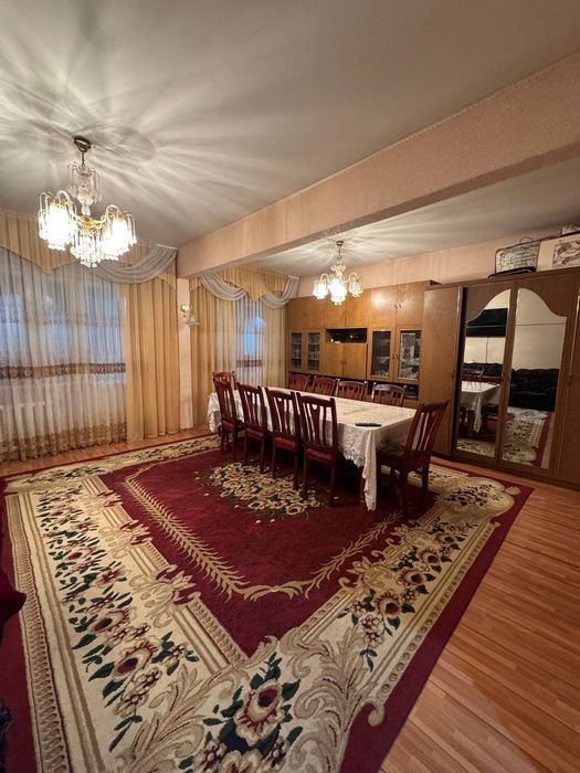 Аренда Квартира Чилонзор р-н Ц кв 5/5/5 500$.