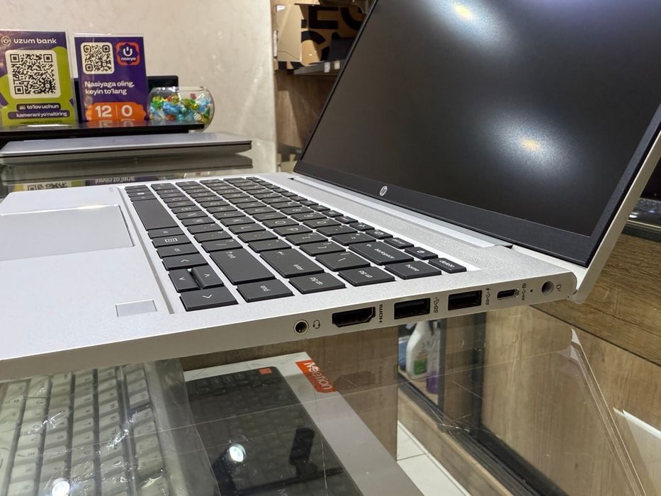 Продается ноутбук в отличном состояние