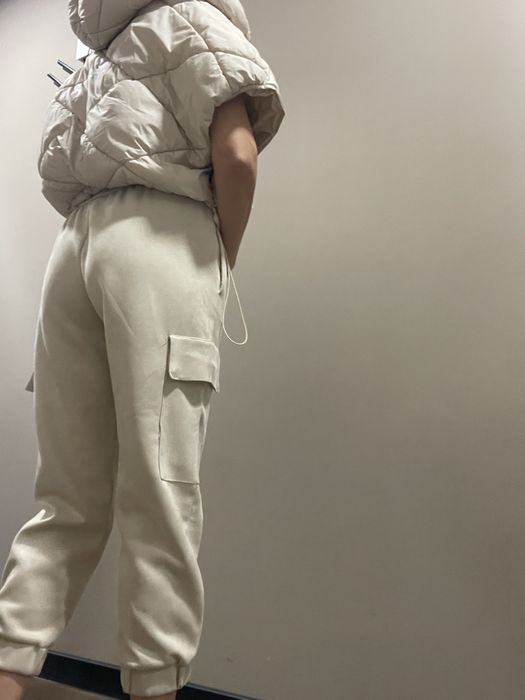 Велурен панталон ZARA с подарък елек