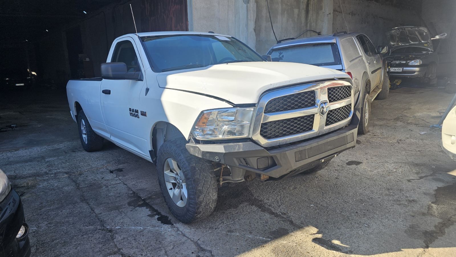 DODGE RAM 5.7 HEMI на части