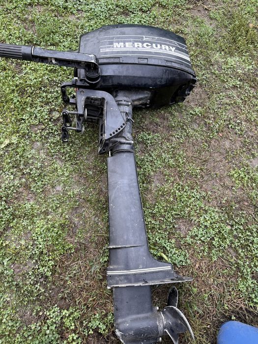 Motor barcă Mercury 5CP 2T