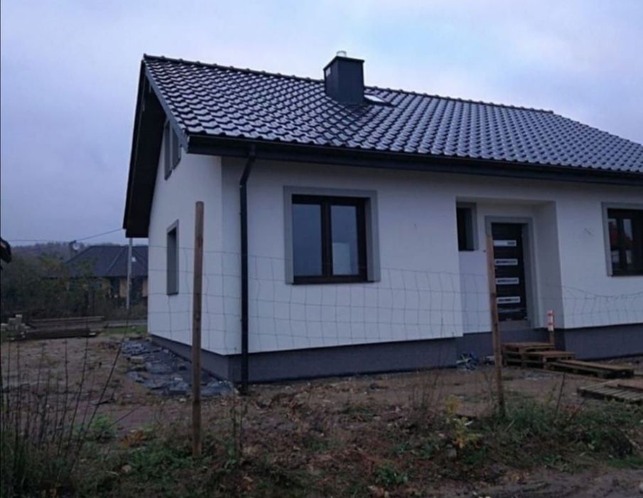 Case de vânzare din panouri sandwich