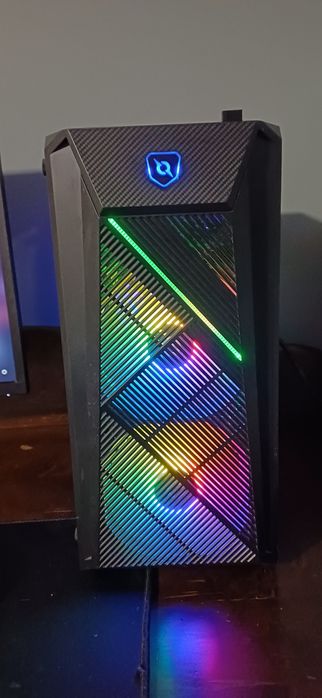 Pc gaming complet ieftin 1750lei Negociabil