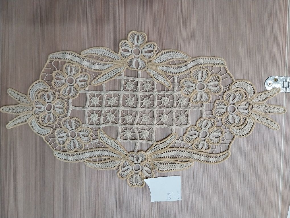 Vând mileuri dimensiunile în poza