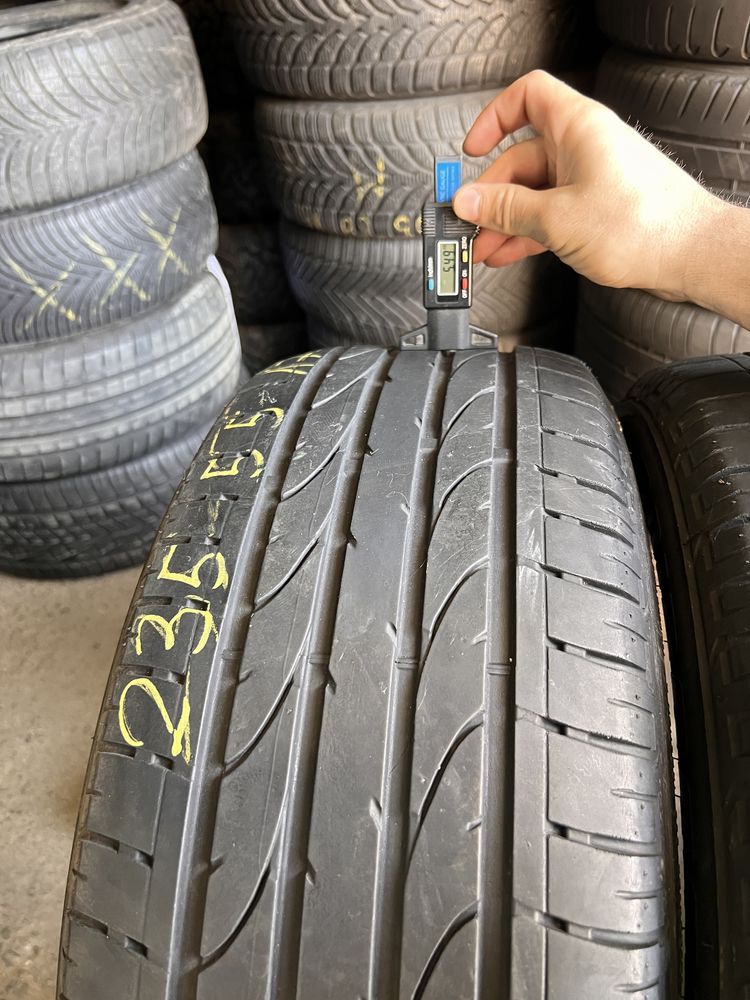 2 anvelope vara 235/55/17 , Bridgestone !