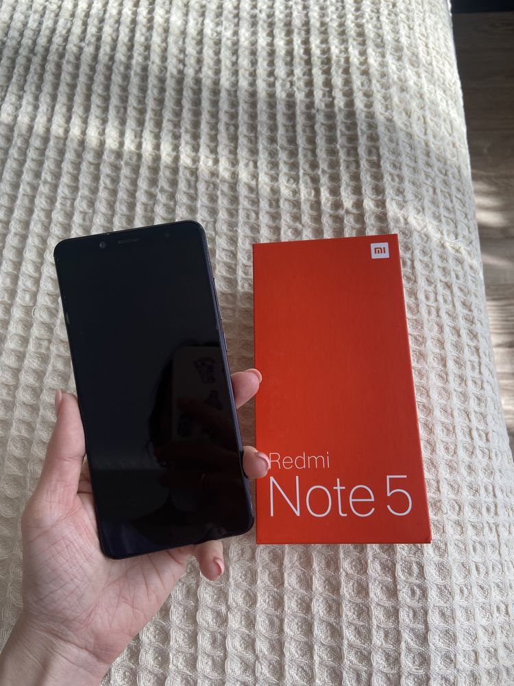 Продам на запчасти Redmi note 5