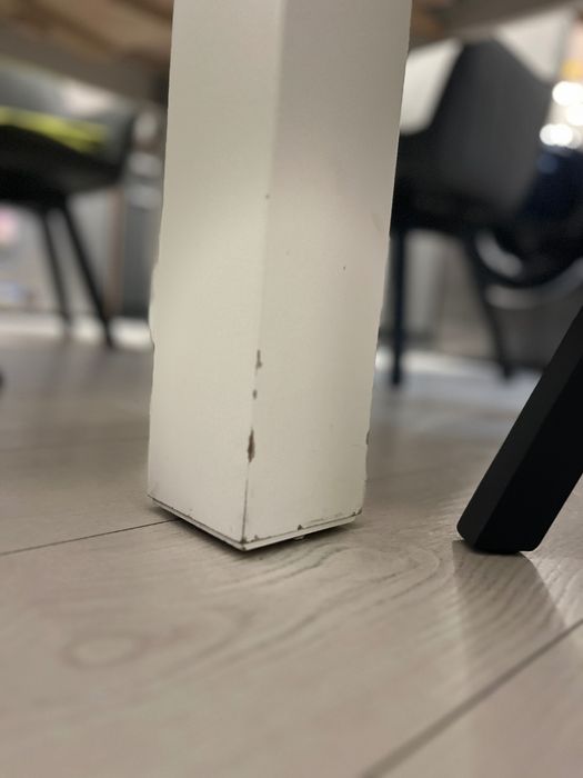 Трапезна разтегателна маса -бял гланц