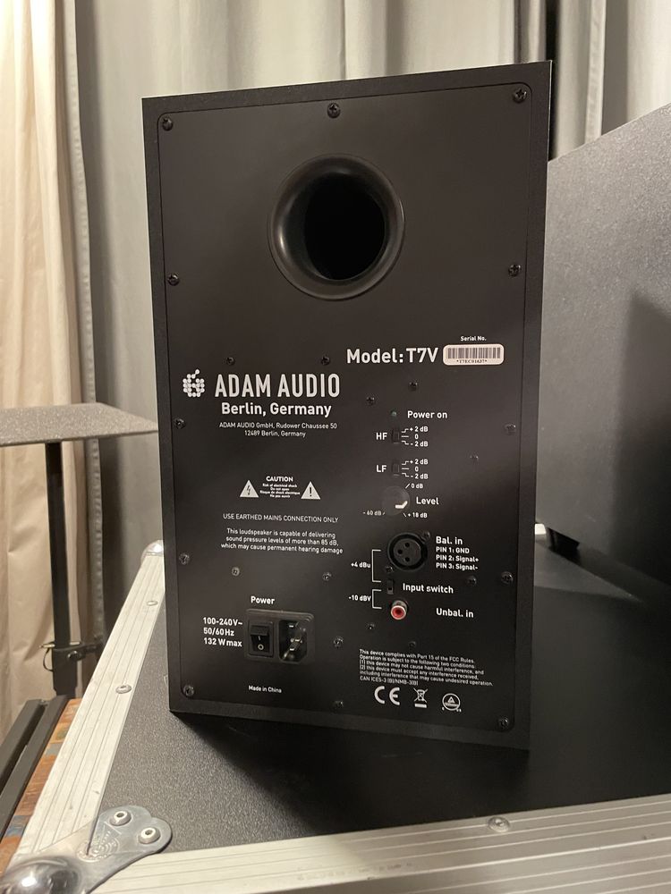 Boxe Adam Audio T7V cu Adam T10S Sub